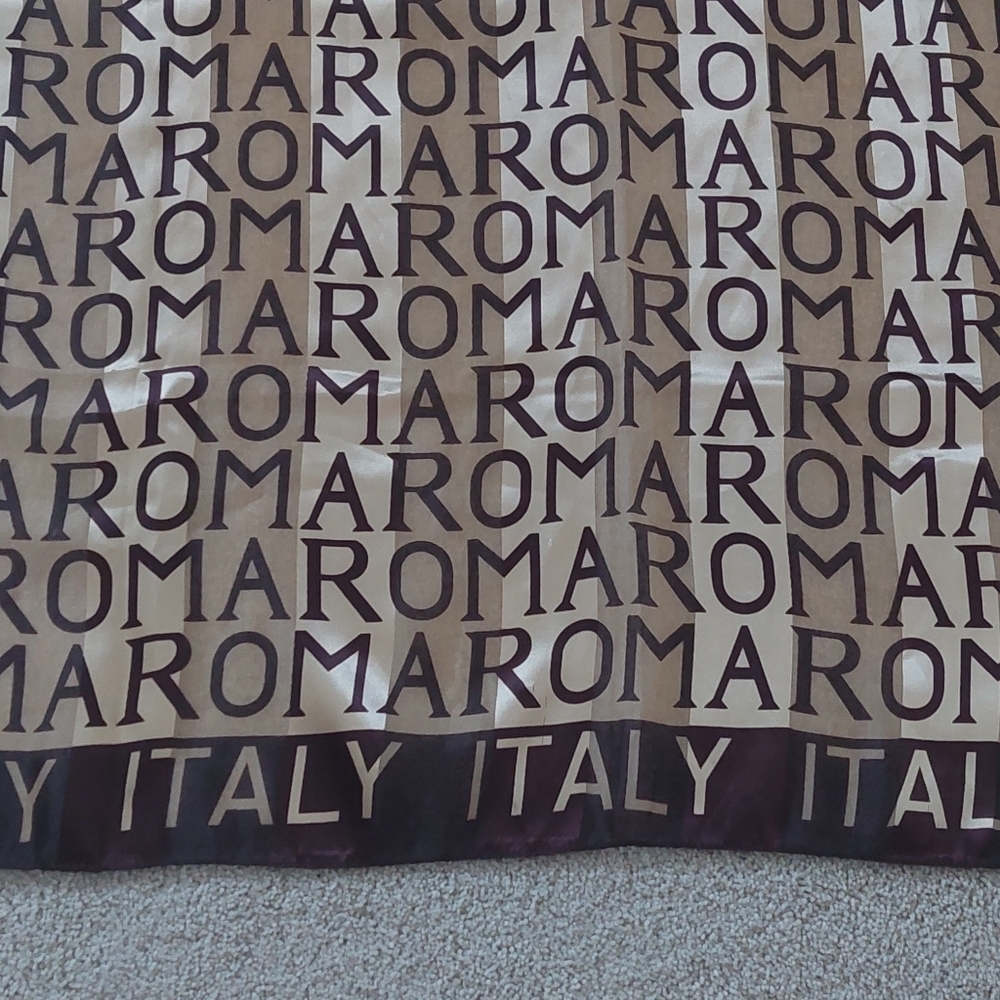 Scarf - Picture 3 of 4